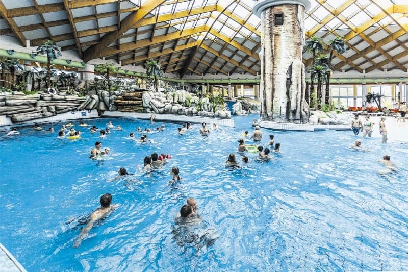 Banovci thermal baths