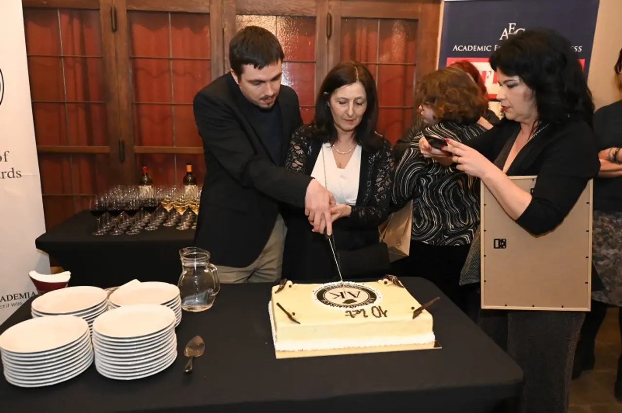 Ambsssadors of Knowledge